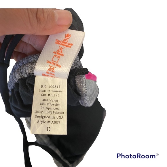 Swim System bikini top, swimwear; Size: D - Picture 3 of 4